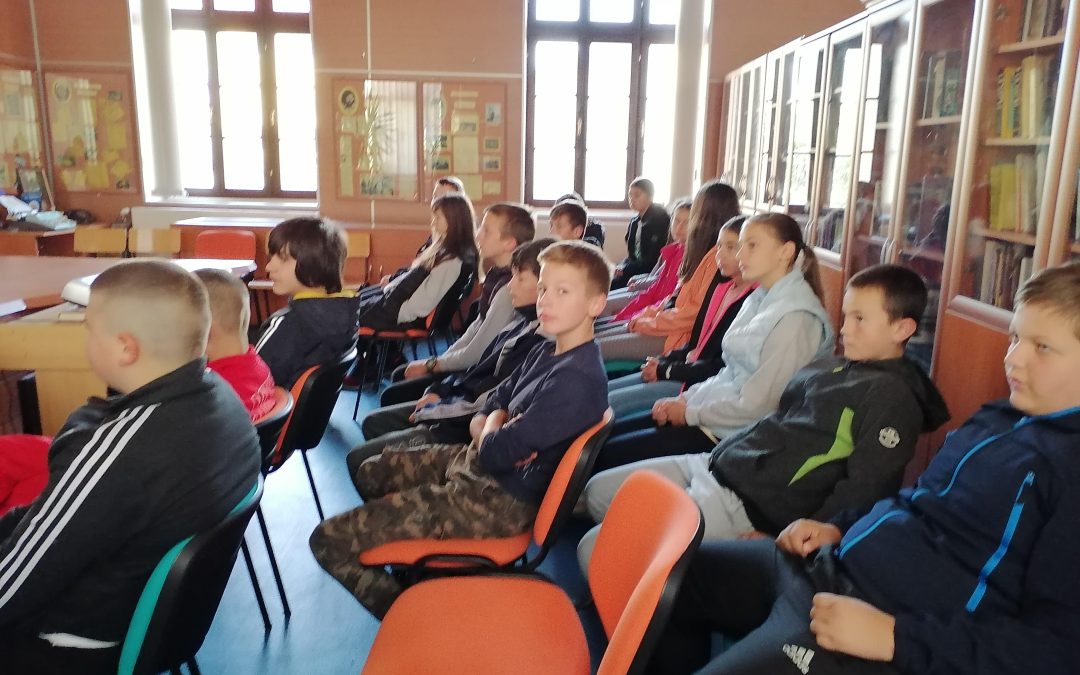 Посјета Градској библотеци „Бранко Чучак“ Хан Пијесак